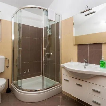 Sbay Apartment *