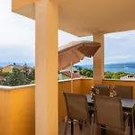 Appartement Sbay